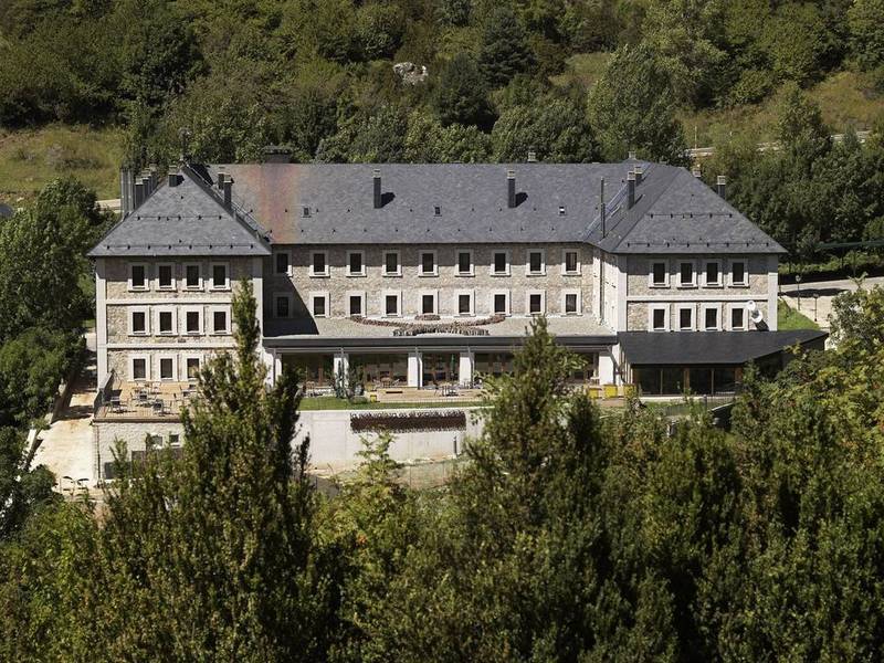 Hotel Santa Cristina Petit Spa Canfranc Luaran gambar