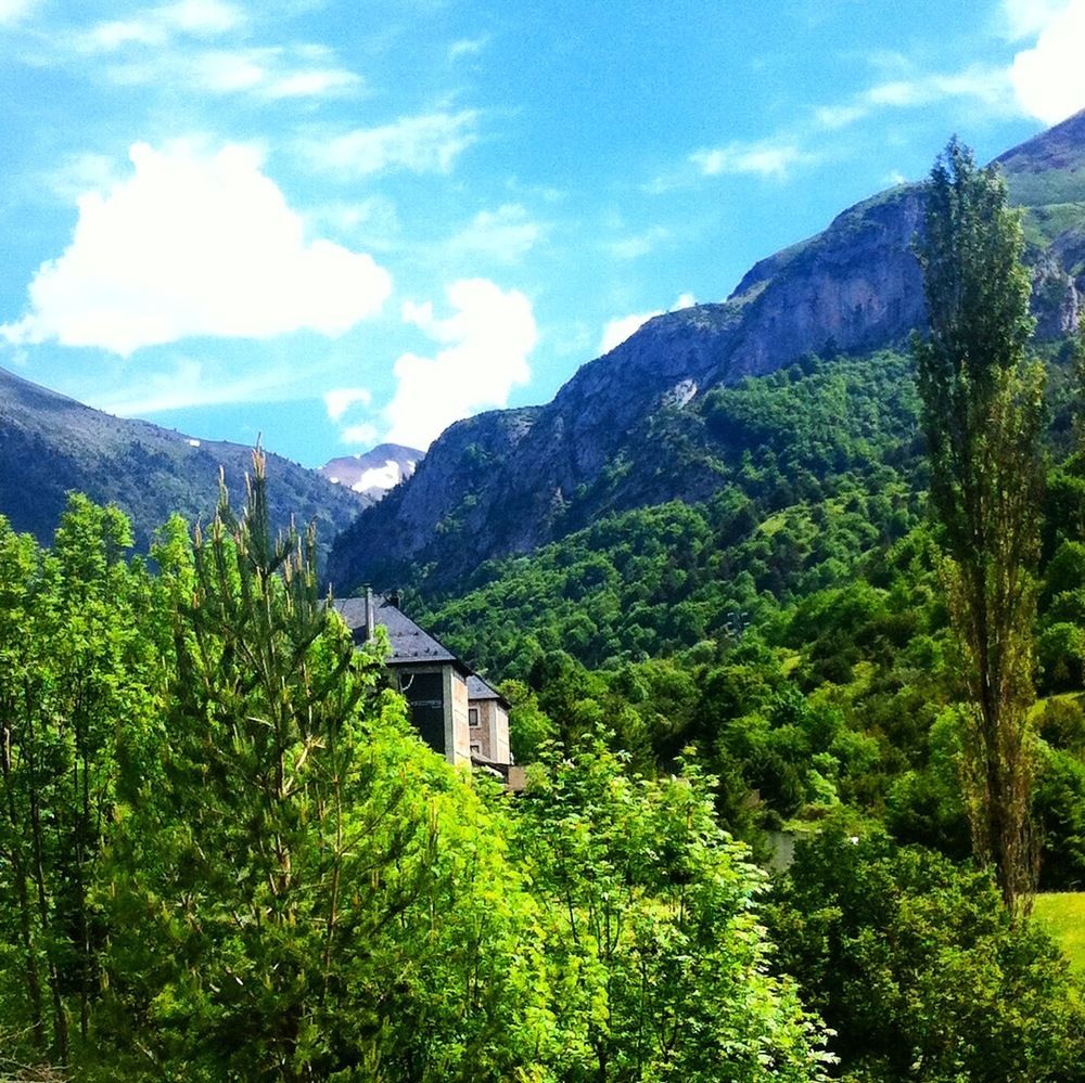 Hotel Santa Cristina Petit Spa Canfranc Luaran gambar